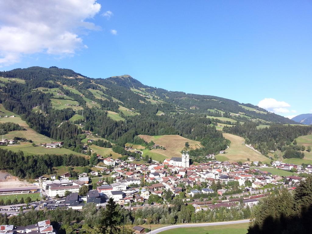 Landhaus Tirol Гопфгартен-ім-Бріксенталь Екстер'єр фото